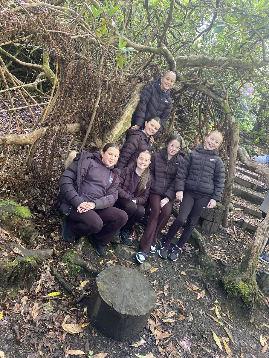 ☔️😎 #KelburnCountryPark 💪 <a href="/StPatricksPS15/">St Patrick's Primary</a>