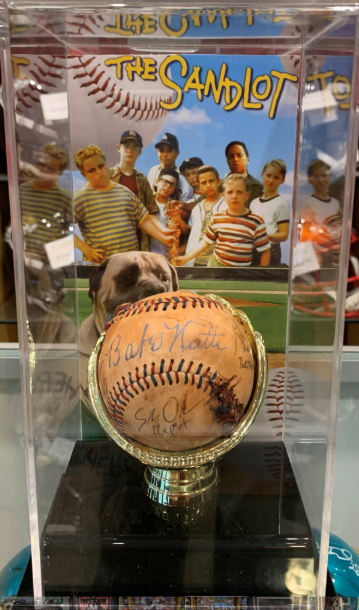 WalkOffJax's tweet image. Step into summer memories with this autographed baseball signed by The Sandlot cast ⚾️✨ A must-have for fans of the classic film!
#TheSandlot #AutographedBaseball #MovieMemorabilia 
🔗BID NOW: …charities.auctions.networkforgood.com/auctions/2025-…