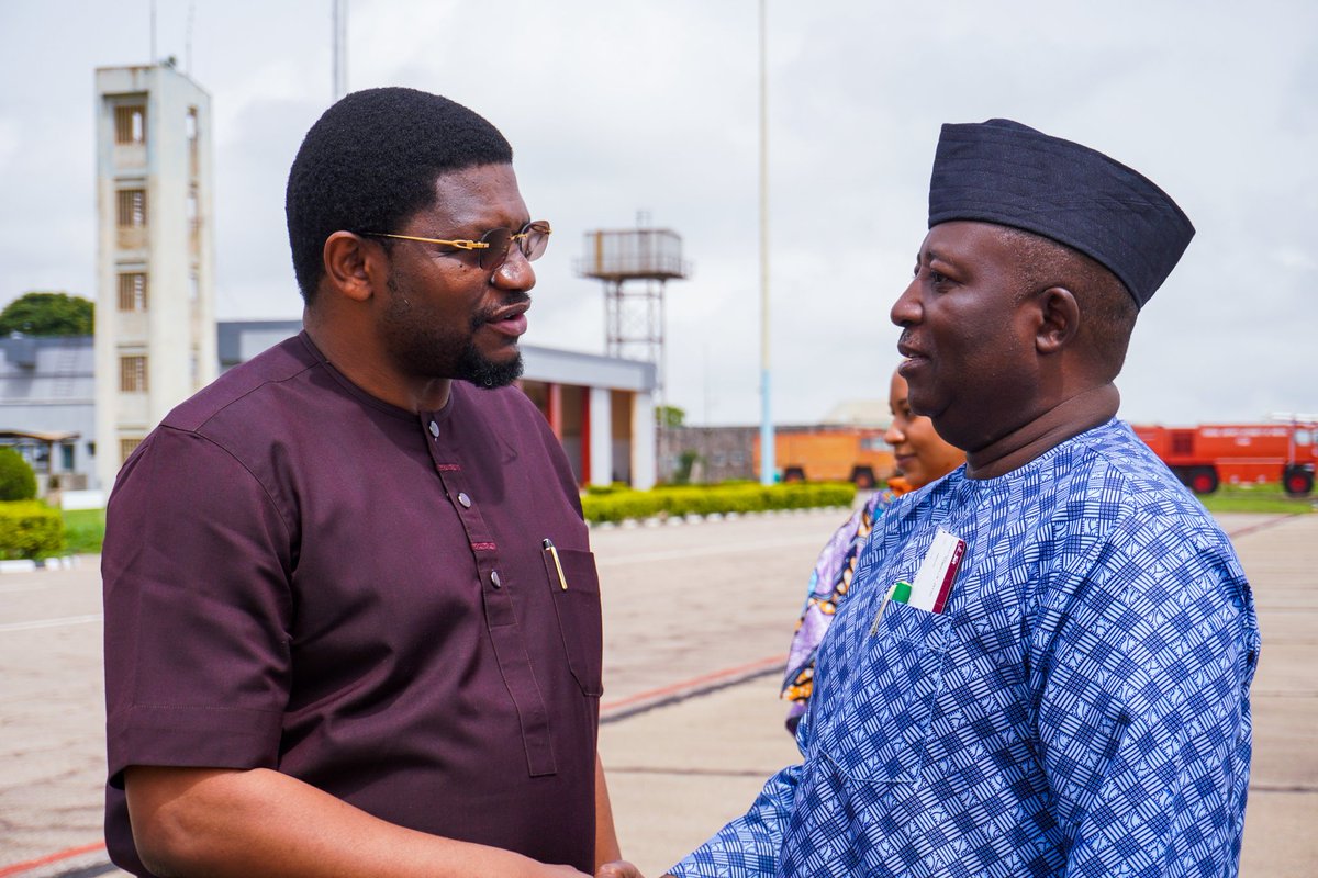 arcsamueljatau's tweet image. Happy Birthday, Hon. @dachungbagos
Your commitment to education, youth empowerment, and community development has left an indelible mark on countless lives. Here's to a new year filled with impactful strides.
Warmest wishes on your special day! 🎉
-SNJ