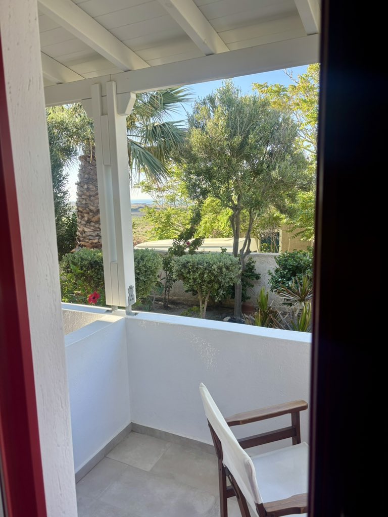 Luther College WBB tweet media