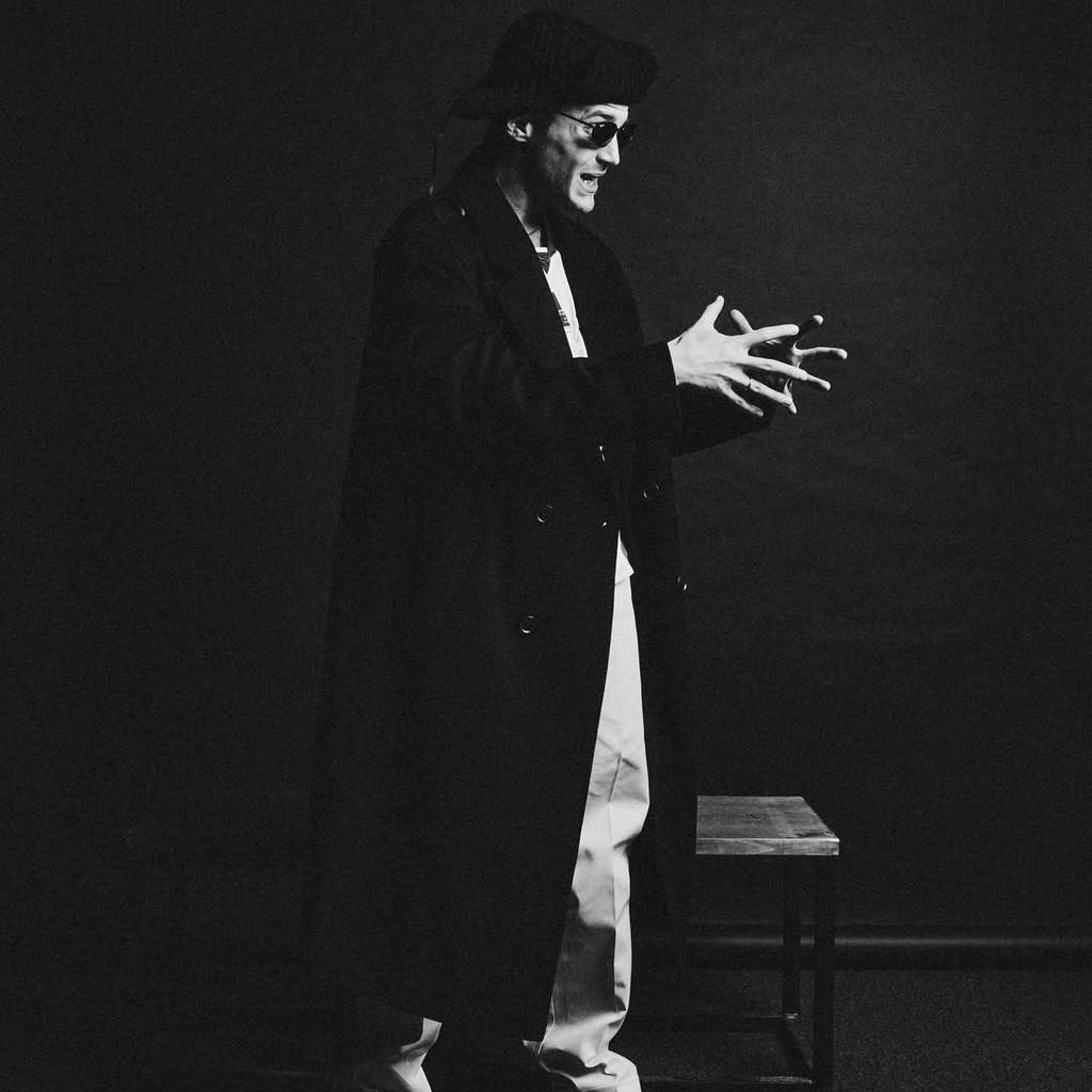 stap1c's tweet image. хотел произвести хорошее впечатление, но нахуярился и оставил незабываемое.