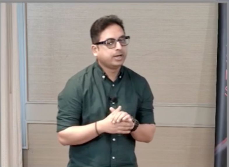TechFieldDay's tweet photo. Thanks for presenting at Cloud Field Day @Commvault! ☁️ 📺

Videos from these presentations will be available soon on YouTube.

LinkedIn Page 🔹 https://t.co/mOqAw0AMTh

Techstrong TV 📺 https://t.co/Spv9ETXfXf 

@TechFieldDay @DemitasseNZ #CFD23 #CloudResilience #CloudSecurity https://t.co/3X7sWEYonR
