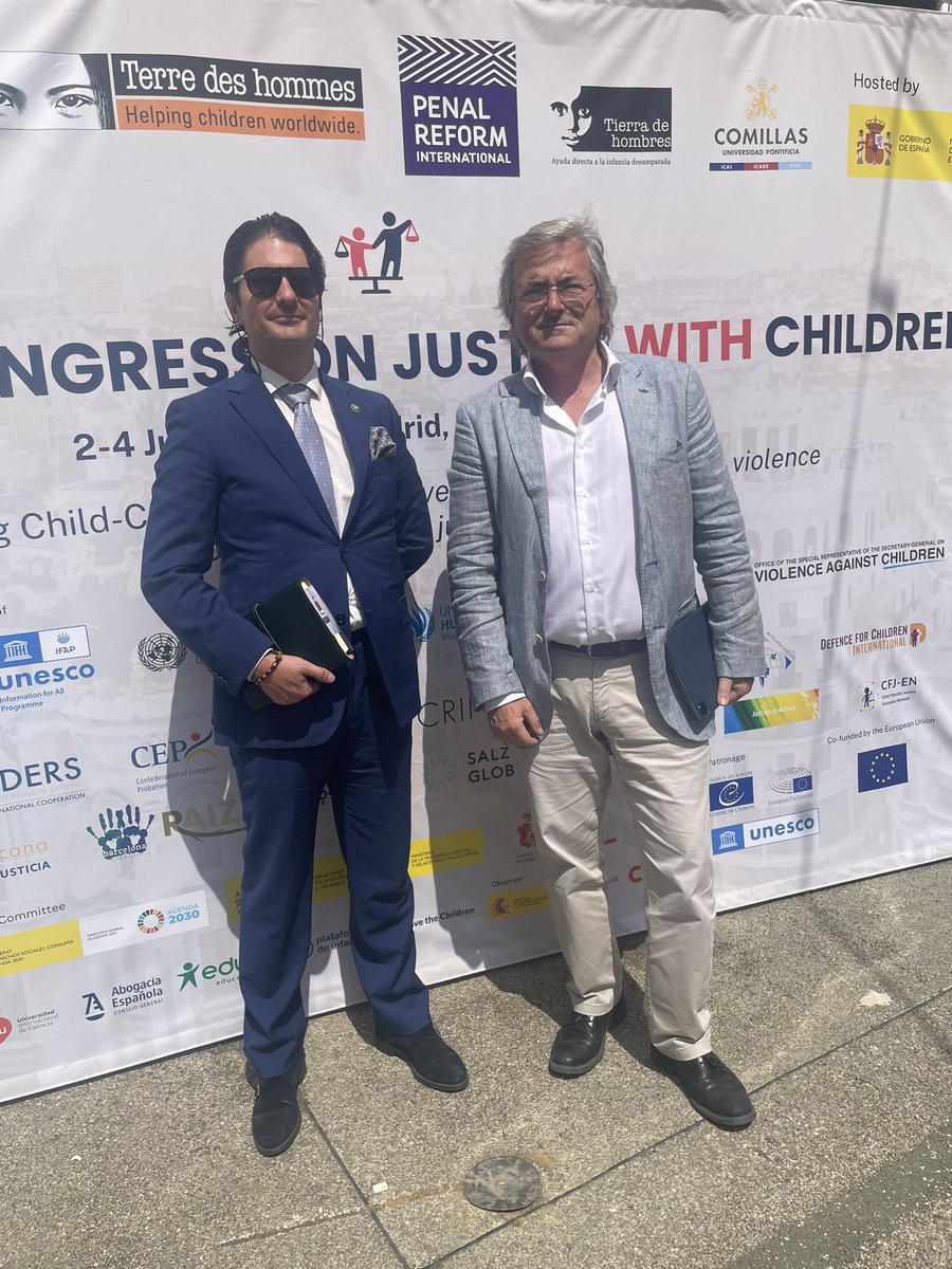 👉🏻 Dos de #Huelva ponentes en el Congreso Mundial de Justicia con la Infancia (Justice With Children) que se ha clausurado hoy en #Madrid. Alberto Campomanes y un servidor <a href="/RamiroGuinea/">Ramiro Guinea</a>. #abogacia