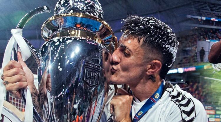 ¿#TALLERES BUSCA A UN CAMPEÓN? 👀

🏆 Un jugador fundamental del #Platense que se consagró en el Torneo Apertura estaría en el radar de la 'T'.

🔎 También es seguido de cerca por Olimpia de Paraguay.

canalshowsport.com.ar/un-campeon-del…