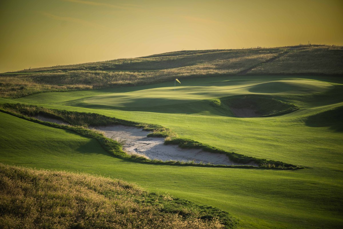 patrickjkoenig's tweet image. Social media only tells a small fraction of my golf story. In my book, The United States of Golf, I was able to share the full experience of what it's like to quit your job and pursue your golf dreams. Pre sale is now open.