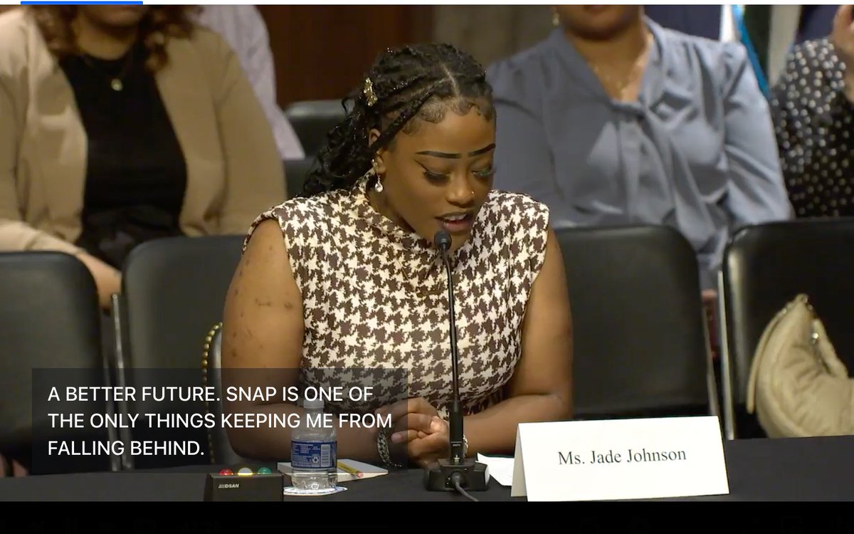 EndChildPovCA's tweet image. Jade Johnson tells #HungerByDesign hearing: parents with kids are also going to #school, won&apos;t have the hours to meet the cruel #PaperworkRequirements and will lose the #SNAP #food #aid we need to give our children a better future

#HandsOffSNAP #SNAPmatters