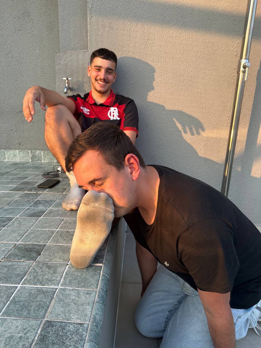 <a href="/LdnFootFreak/">LdnFootFreak👣</a> enjoying and smelling of my 8month socks of use