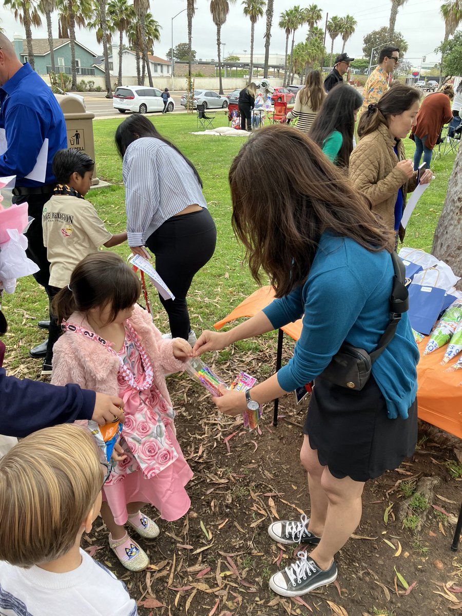 MariaPreci17531's tweet image. TK/Kinder Promotion Picnic 2025 was so fun! Thanks to our amazing teachers &amp;amp; parents our Pence Penguins are academically prepared for next year!🎉🐧 @sbusd_news #pencepenguins @Supt_SBUSD