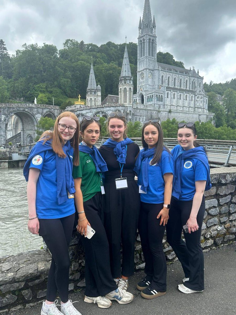 Day 1

Arrived safe and sound after a very early start in the am. Thinking of all those starting exams today.

from Martina and all in Lourdes