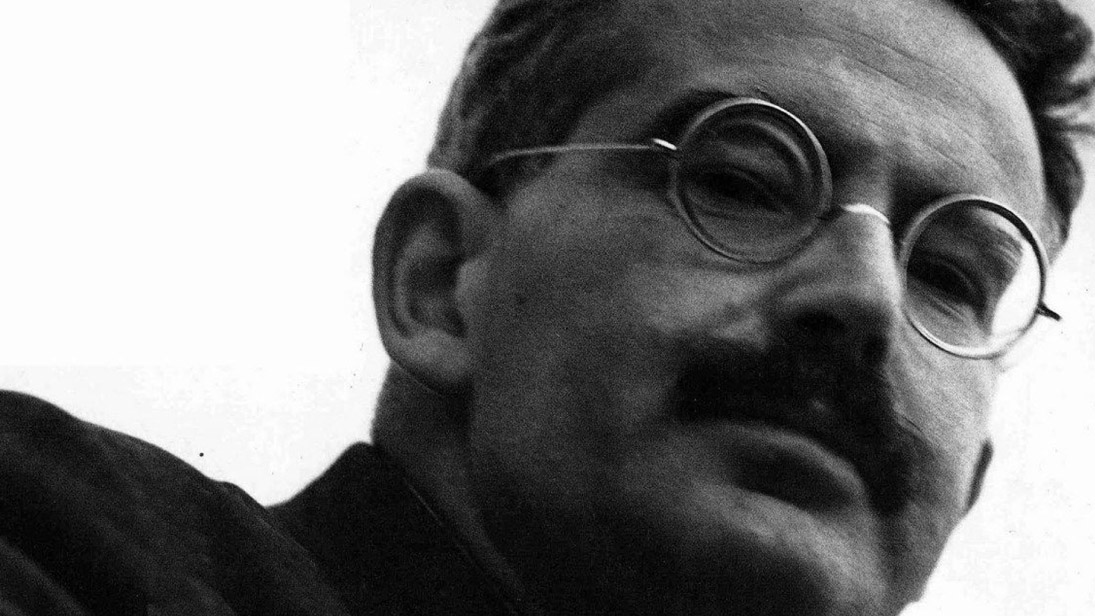 Aura sin arte, con mucho arte. Por Guillermo Lorenzo · laescena.es/aura-sin-arte-…