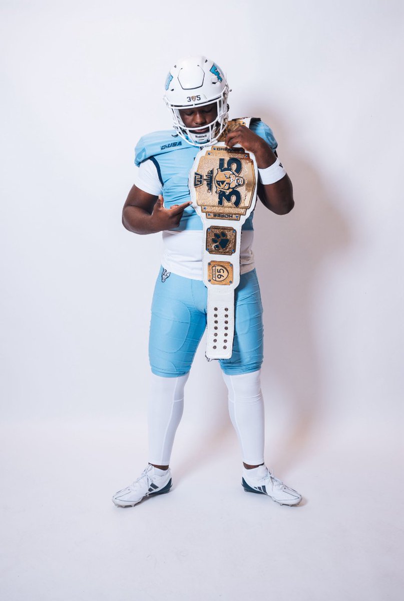 Panther nation how I look ?🐾🐾