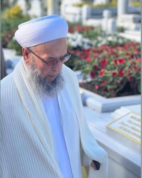 paylaşım yapmamakla beraber bilinmesinide isterim ki, yollarındayım ve onları çok seviyorum.