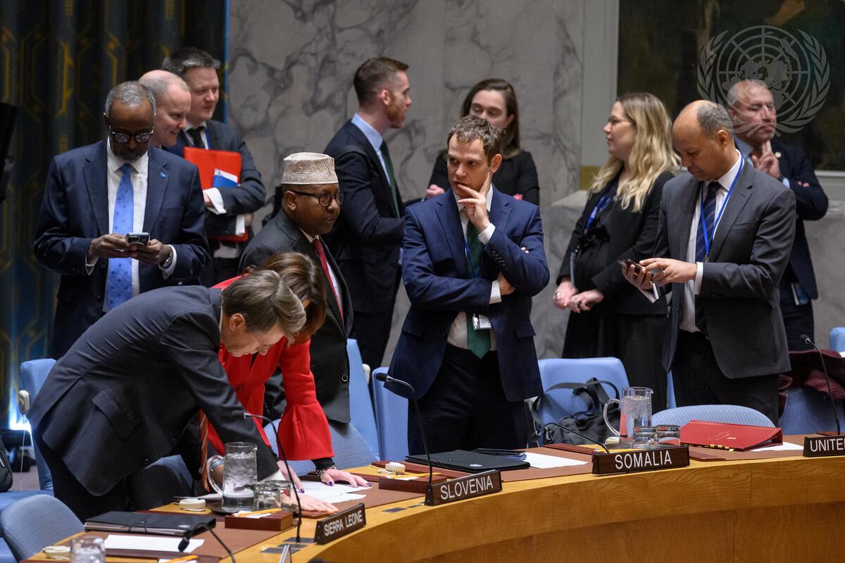 Falconer, Minister of the ME, says the UK will support the draft resolution on Gaza. (Voting is scheduled for today at 8:00 PM GMT)
gov.uk/government/spe…