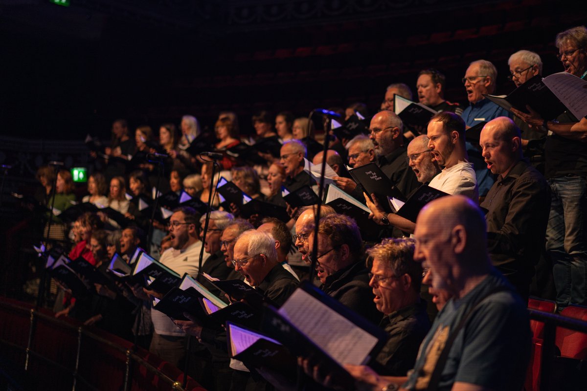 Royal Philharmonic Orchestra (@royalphilorch) on Twitter photo 🕹️ We're just about to jump into the world of video game music tonight <a href="/RoyalAlbertHall/">Royal Albert Hall</a> with conductor @EimearNoone, <a href="/thechoir/">Crouch End Festival Chorus</a> and vocalists Aisling McGlynn and Carly Smithson, featuring the epic soundtracks of Halo, World of Warcraft, Hades and much more - see you soon! 🕹️ We're just about to jump into the world of video game music tonight <a href="/RoyalAlbertHall/">Royal Albert Hall</a> with conductor @EimearNoone, <a href="/thechoir/">Crouch End Festival Chorus</a> and vocalists Aisling McGlynn and Carly Smithson, featuring the epic soundtracks of Halo, World of Warcraft, Hades and much more - see you soon!