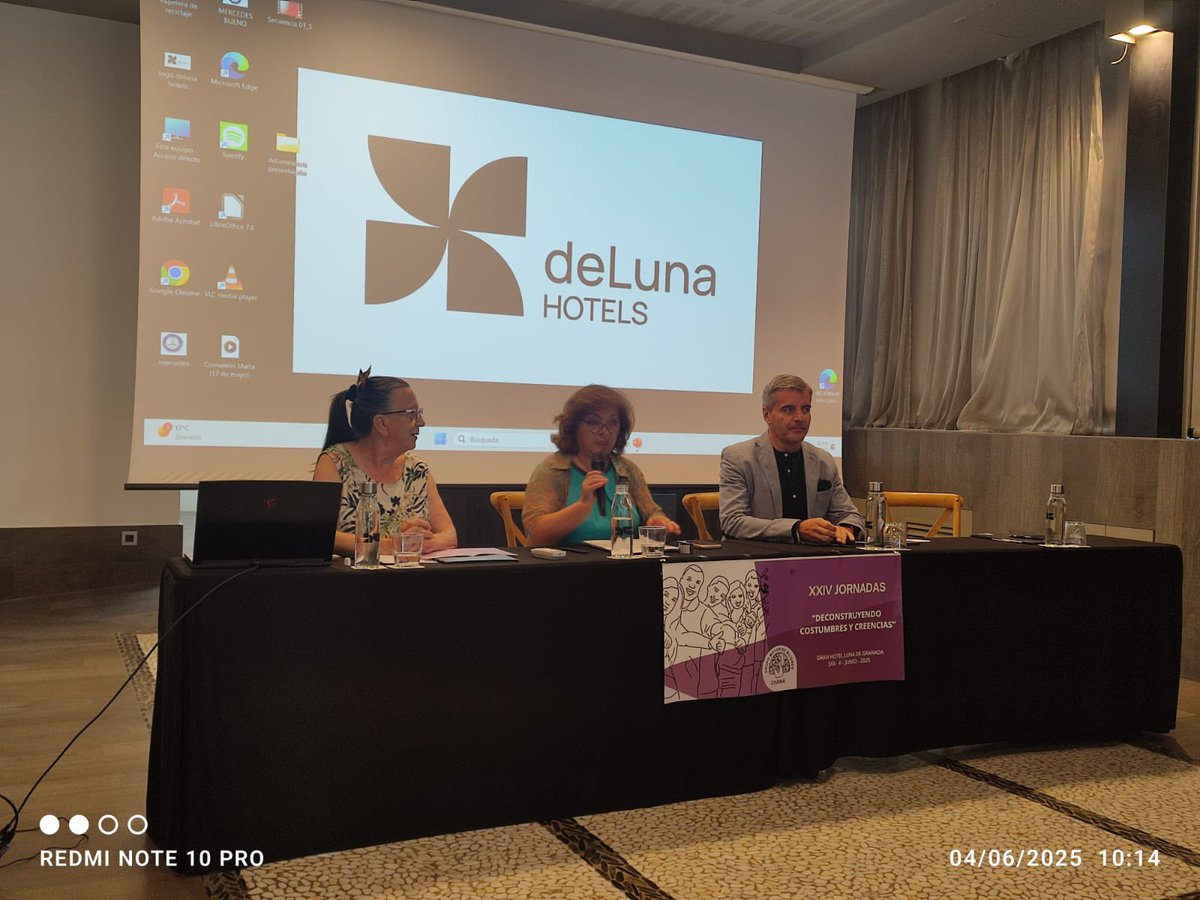 Hoy he sido invitado a las jornadas organizadas por el Grupo Motor de la Chana. 30 años cumplen trabajando activamente por la igualdad de derechos y oportunidades para las mujeres en todos los ámbitos de la vida pública y privada. Más de 85 mujeres comprometidas!