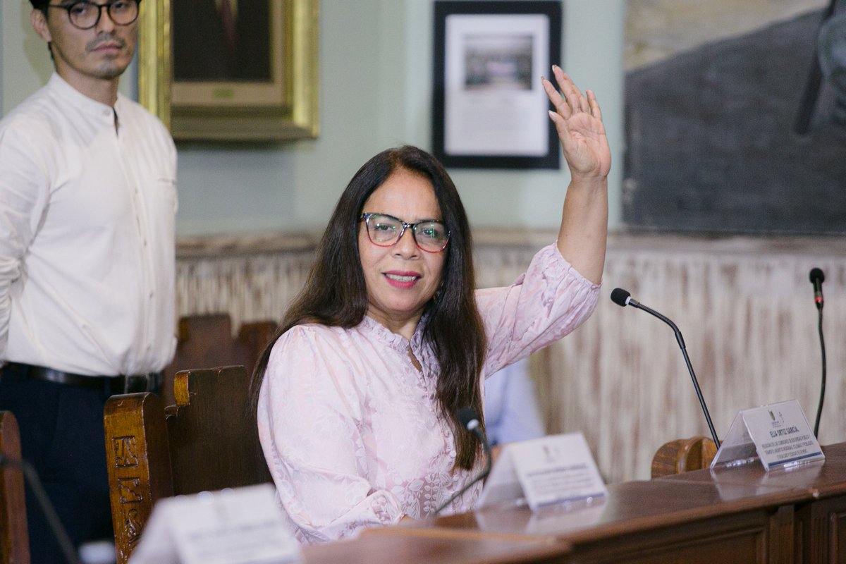 Participé en la 11 Sesión Ordinaria de Cabildo con la firme convicción de seguir alzando la voz por la ciudadanía de #Cuernavaca, cada punto que se discute y cada voto que emitimos tiene un impacto real en nuestras colonias, en nuestras familias y en el rumbo de nuestro municipio