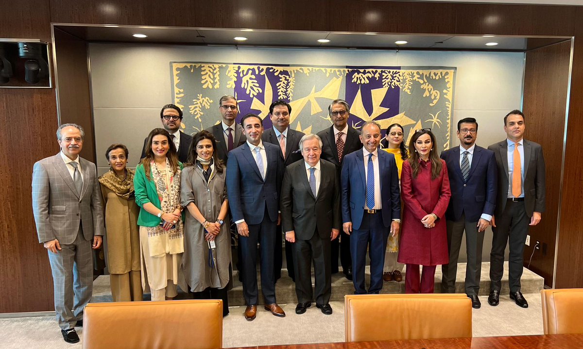 babar_siming786's tweet photo. The high level parliamentary delegation of Pakistan led by Chairman Pakistan People Party and former Foreign Minister Bilawal Bhutto Zardari held a meeting with Secretary General of United Nations Mr. António Guterres at UN Headquarters in New York today
#PeaceWithResponsibility https://t.co/ijnYJ0YuDT