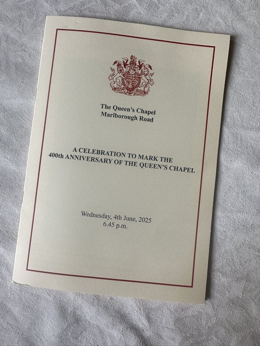 RE_DailyMail's tweet photo. In other royal news today, the King is attending a very special service to celebrate 400 years since ‘The Queen’s Chapel’ was completed. It’s here, opposite St James’ Palace. The King is sweetly being accompanied by Princess Alexandra, who has already taken her seat. https://t.co/a7e3qBiQXg