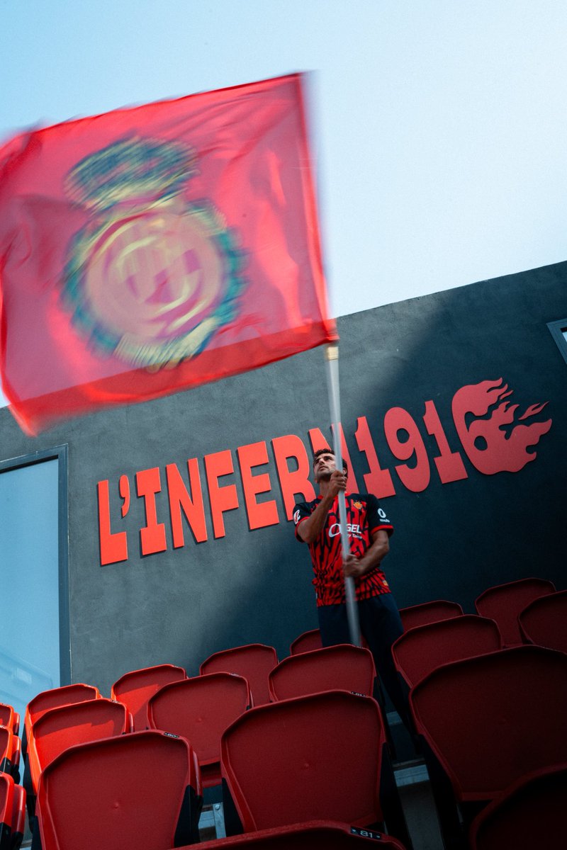 RCD_Mallorca's tweet photo. EN MATEU ÉS UN DIMONI ❤️‍🔥 https://t.co/3ksxW7Or90