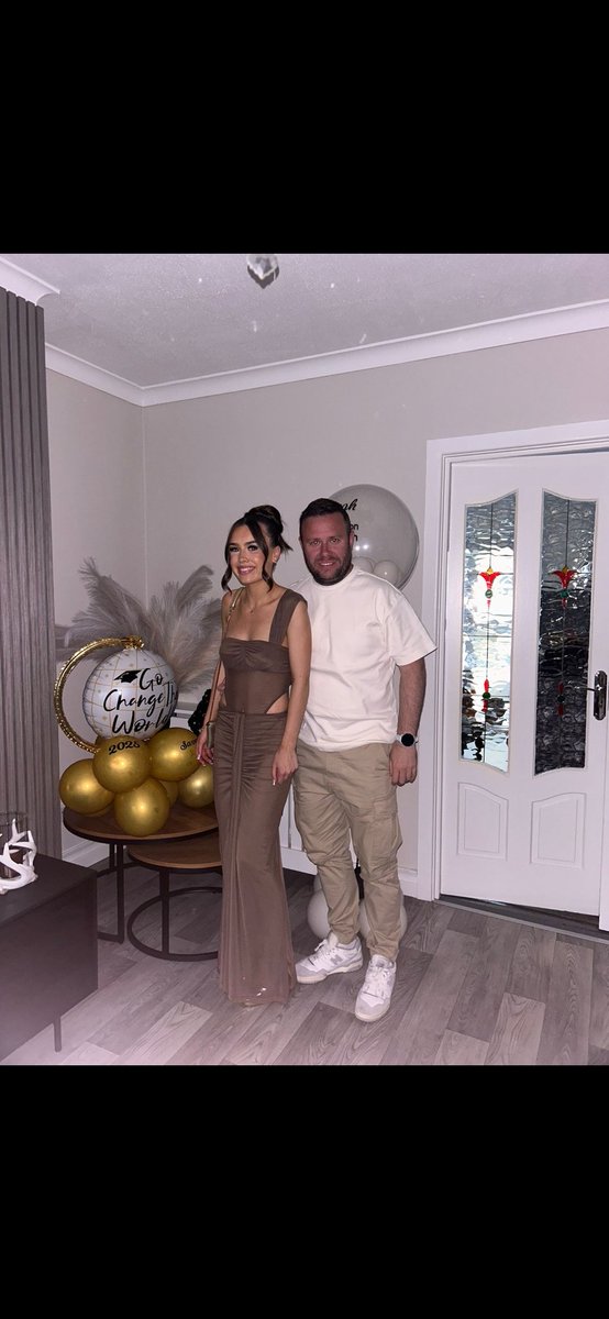 Happy 18th Birthday to my first born Savannah. Beyond proud of the young woman you are becoming. Keep thriving in life ✨️ my best friend ❤️ #twinkletoes