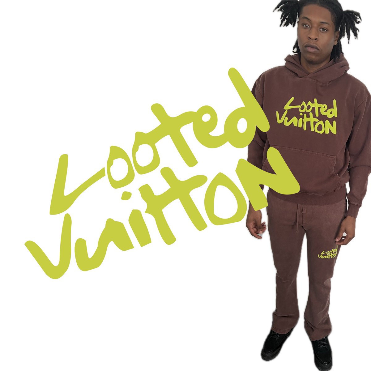 GoldxCoast's tweet image. Yesterday marked the 5 year anniversary of @LootedVuitton. The project started out as just one shirt and since then it’s taken on a life of its own. Thank you to everyone who’s supported thus far and everyone who’s still along for the journey. #StayTuned #neweverythingontheway