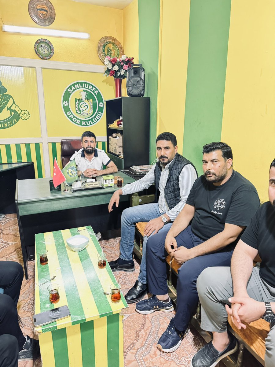 Şanlı Gençlik Taraftar Dernek Başkanı ismail Arslan’ı Ziyaret Edip Yeni Sezon Kombinelerimizi Alıp Şanlıurfaspor’umuza destekte bulunduk.                                                                  <a href="/Sanliurfaspor/">Kızılkaya Tarım Şanlıurfaspor</a>  <a href="/MHPHaliliye1969/">MHP Haliliye</a> 
<a href="/Sanliurfa_MHP/">MHP ŞANLIURFA İL BAŞKANLIĞI</a>