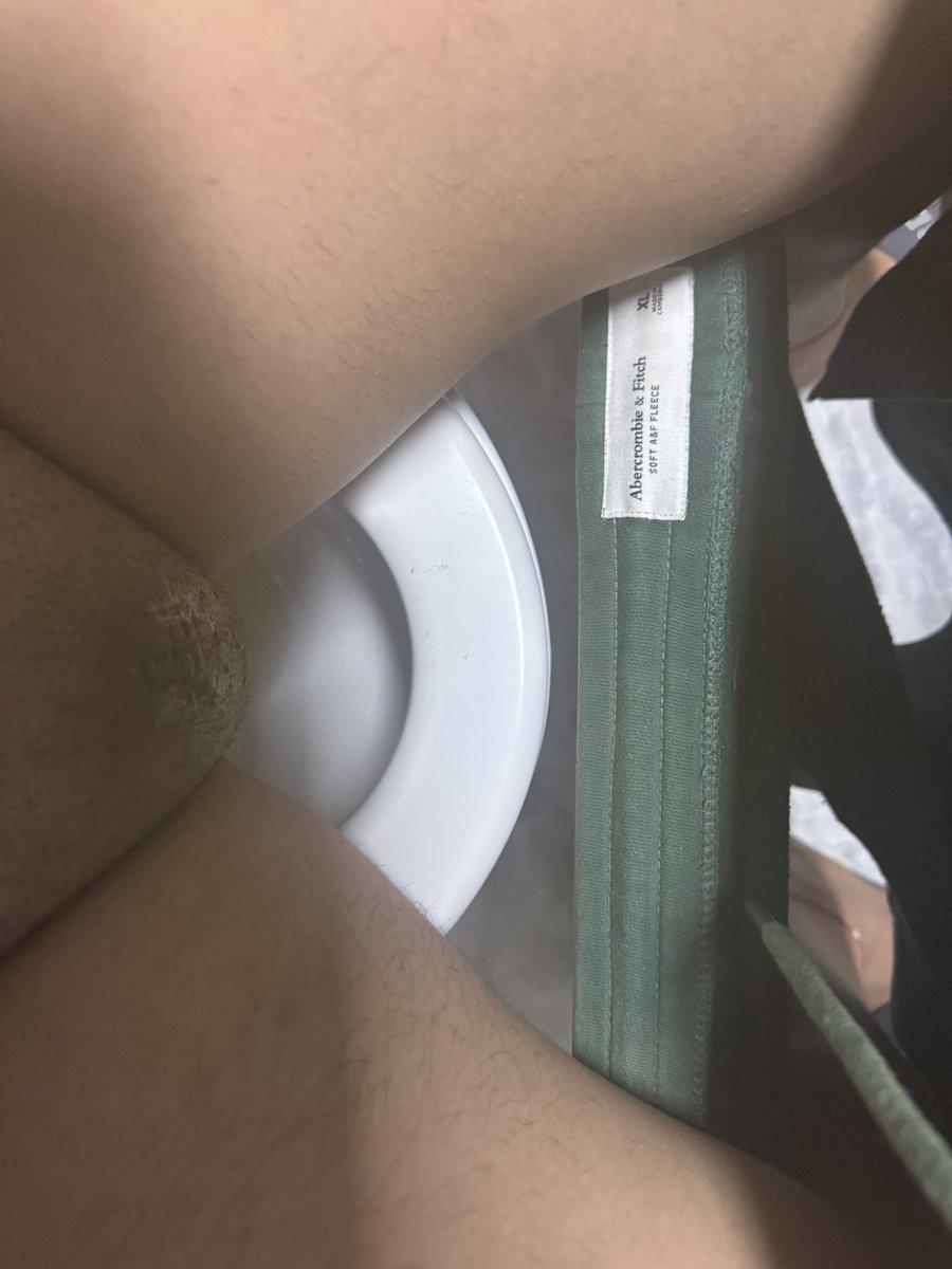 人若是疼着一个无心的人
当作是注定红尘一场恋梦