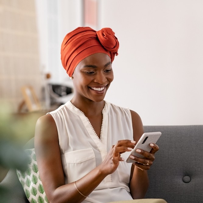 Summer travel is a snap with the app! Download it today to book airport parking, text for shuttle pick-up and earn points toward free stays with every reservation.