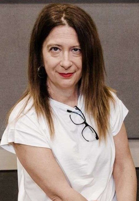 Qué prefieres...fontanerías Windsor o bragas la Chocha?