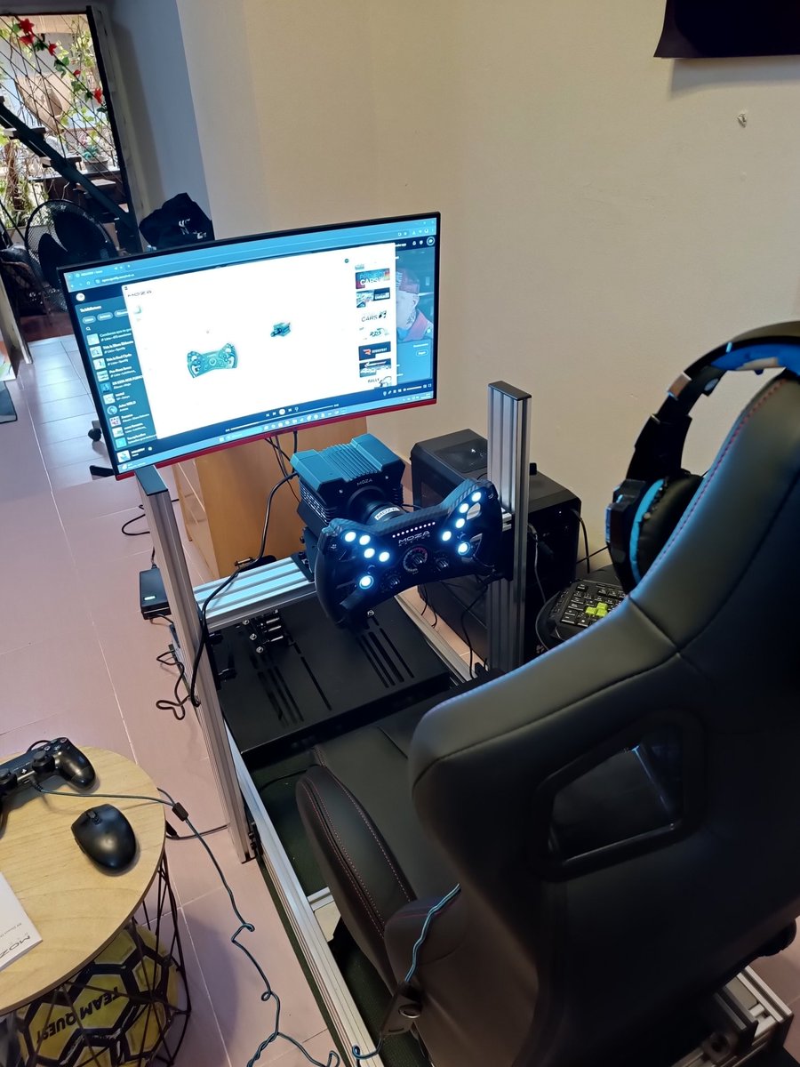 Lolo Vera (@loloveraa_) on Twitter photo Racing with this G29 + second-handed rig since I started in 2020 until round 4 of DTM, to this...
Can't really be grateful enough, massive thanks to <a href="/ALNmotorsport/">ALN Alien MotorSport</a> <a href="/MAGICFOSTER1/">MAGICFOSTER</a> for investing in me and putting so much trust in me, I will never forget moments like these. đź’š Racing with this G29 + second-handed rig since I started in 2020 until round 4 of DTM, to this...
Can't really be grateful enough, massive thanks to <a href="/ALNmotorsport/">ALN Alien MotorSport</a> <a href="/MAGICFOSTER1/">MAGICFOSTER</a> for investing in me and putting so much trust in me, I will never forget moments like these. đź’š