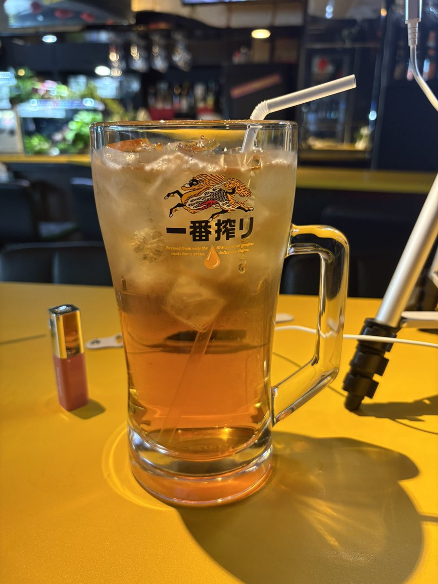 まったり気味だったけど遠隔で沢山ドリンク頂けてめちゃ嬉しかった🥹‼️
ゆう推しの仲良しさんもご新規さんにも会えて嬉しかった✨️
最古参の父みたいな存在の仲良しさんいつも成長を見守ってくれてありがとう😆

心当たりある方ALT✨️