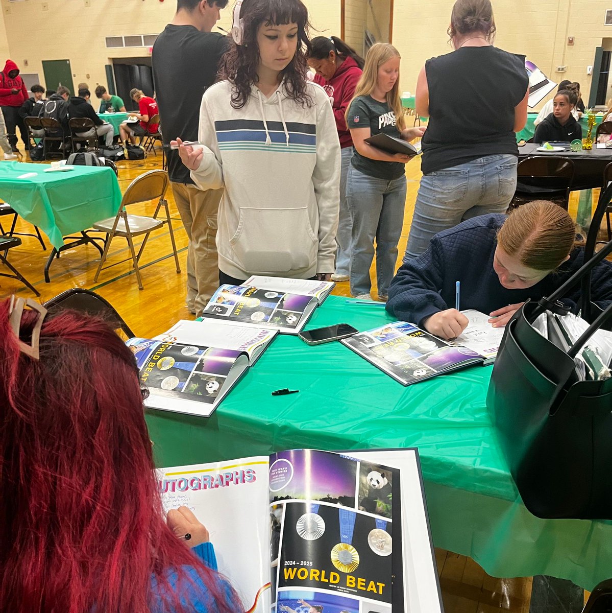 greenfield_hs's tweet photo. The 2025 Spectrum Staff, advised by Mrs. Abbott, earned Gold level recognition in the Jostens National Yearbook Program of Excellence! 🎉🏆
Only 2% of Jostens schools nationwide earn this award each year! hustlinhawks #hawksflyhigh #programofexcellence https://t.co/BLGy9pdPLM