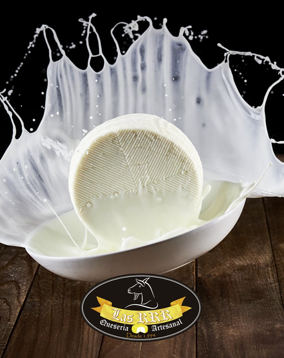 Queserรญa Las RRR (@queserialasrrr) on Twitter photo La leche, el origen de todo.
Cada pieza empieza aquรญ, con leche fresca, seleccionada con mimo y tratada con el respeto que merece.
De aquรญ nace la magia. De aquรญ nacen nuestros quesos.
๐ง๐๐ฎ๐๐ฌ๐๐ซ๐ขฬ๐ ๐๐ซ๐ญ๐๐ฌ๐๐ง๐๐ฅ ๐๐๐ฌ ๐๐๐, ๐๐๐๐๐ ๐๐๐๐. La leche, el origen de todo.
Cada pieza empieza aquรญ, con leche fresca, seleccionada con mimo y tratada con el respeto que merece.
De aquรญ nace la magia. De aquรญ nacen nuestros quesos.
๐ง๐๐ฎ๐๐ฌ๐๐ซ๐ขฬ๐ ๐๐ซ๐ญ๐๐ฌ๐๐ง๐๐ฅ ๐๐๐ฌ ๐๐๐, ๐๐๐๐๐ ๐๐๐๐.