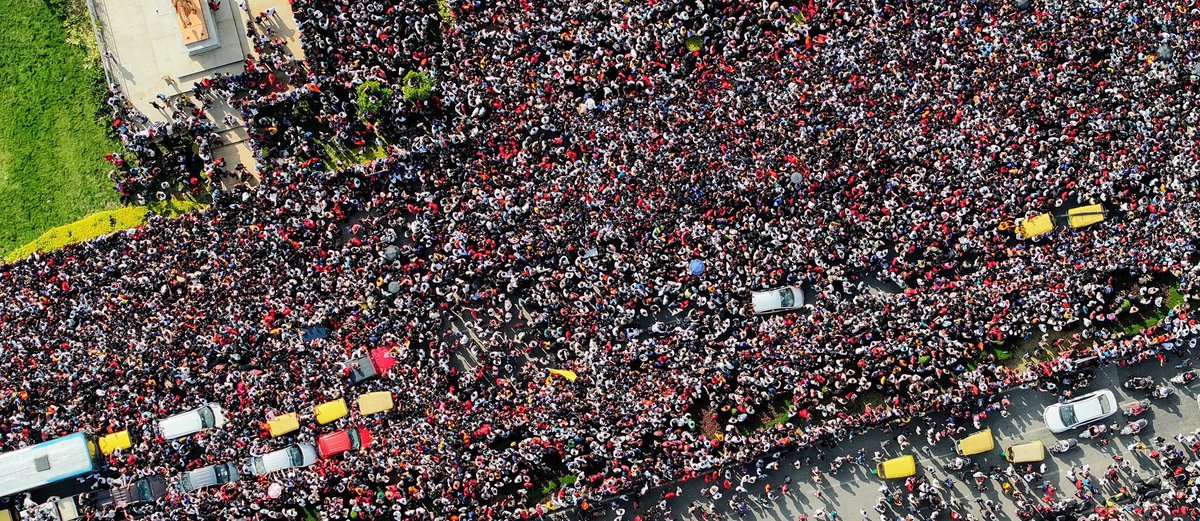 बेरोजगारों की भीड़ 

#chinnaswamystadium