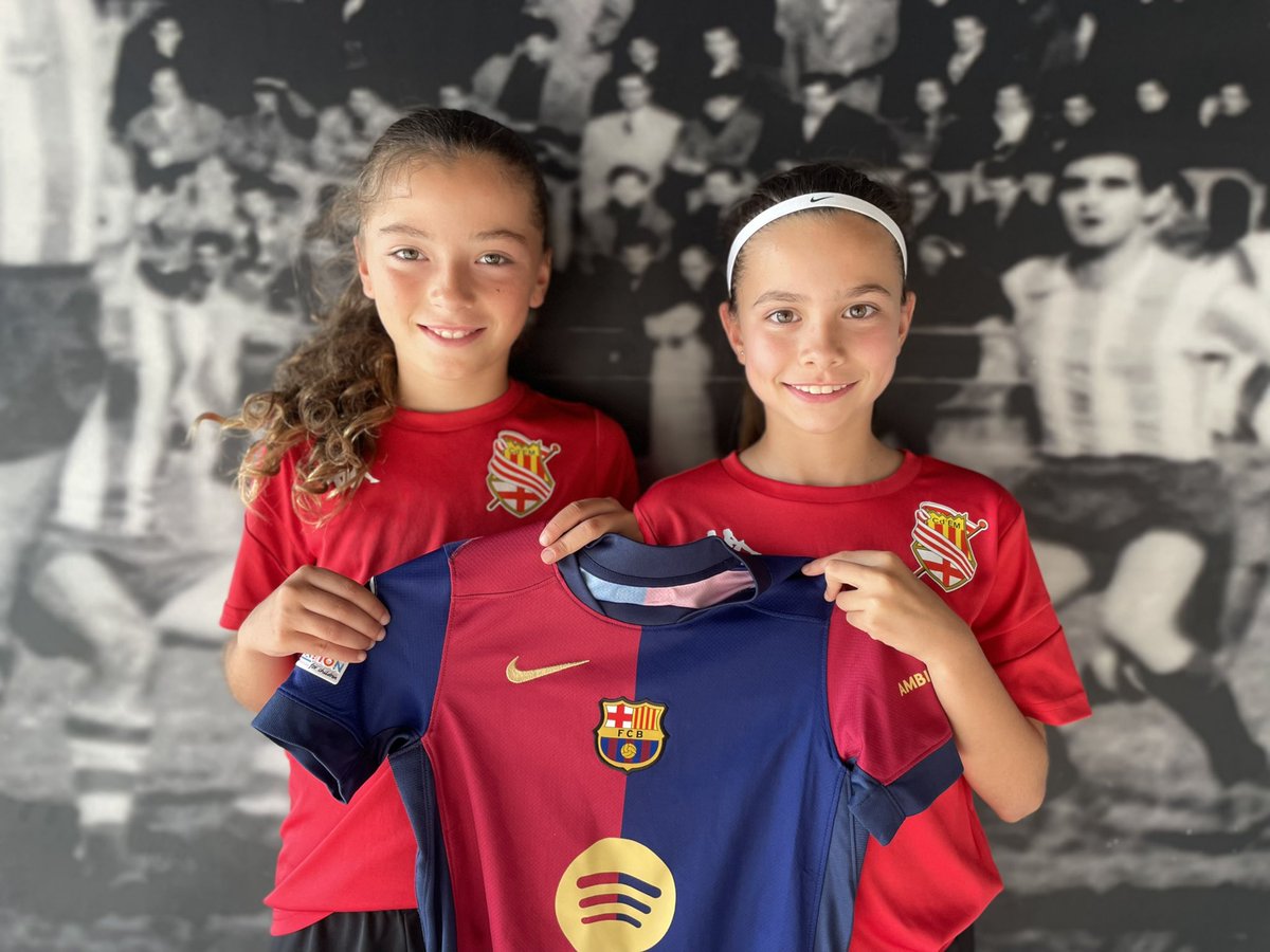 CdEManresa's tweet photo. 𝗥𝗨𝗠𝗕 𝗔𝗟 𝗙𝗖 𝗕𝗔𝗥𝗖𝗘𝗟𝗢𝗡𝗔

🔴🔵 Les benjamines, 𝘼𝙞𝙣𝙖 𝙁𝙧𝙞́𝙖𝙨 𝙞 𝙅𝙖𝙣𝙖 𝙀𝙨𝙩𝙖𝙣𝙮, fitxen pel Barça després d’uns anys al Congost.

🙌🏼 S’afegeixen a La Masia a les exmanresanes Daniela A., Berta L. i Gal•la V. 

📈 El nostre #FutFem ❤️🤍 no para! https://t.co/OzYCg5ny7a