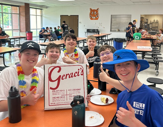 A huge thank you to <a href="/Geracis1956/">Geraci's Restaurant</a> for supporting our 7th Annual Cardboard REC Regatta! 🍕💙 With their help, our students raised over $25,000 to help build wells in South Sudan. 🌍💧

Proud of these kids and grateful for everyone who made it happen! 👏 <a href="/WaterforSoSudan/">Water for South Sudan</a>
