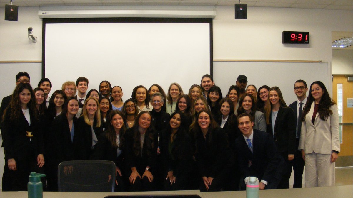 Amy Goldberg (@ajgtemplesurg) on Twitter photo Welcome, <a href="/katztemplemed/">Lewis Katz School of Medicine</a> PA Class of 2027! Orientation is just the beginning of your journey here. Weāre thrilled to have you join our community of learners, leaders, and compassionate caregivers. #KatzTempleMadePA Welcome, <a href="/katztemplemed/">Lewis Katz School of Medicine</a> PA Class of 2027! Orientation is just the beginning of your journey here. Weāre thrilled to have you join our community of learners, leaders, and compassionate caregivers. #KatzTempleMadePA