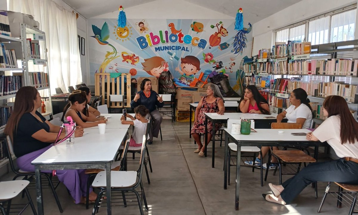 Integrantes de la Asociación Civil #MujeresEnConquistaDelArcoiris  🌈 concluyen talleres de #Empoderamiento y difusión de #DerechosHumanos. Les agradecemos y reconocemos su disponibilidad, aprendizaje y crecimiento personal.
#HagamosQueLosDerechosHumanosSeVivan🕊
