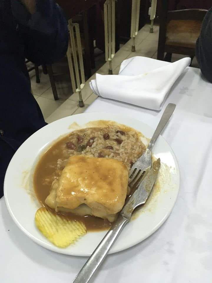 Roberto Martínez a cozinhar o onze inicial.