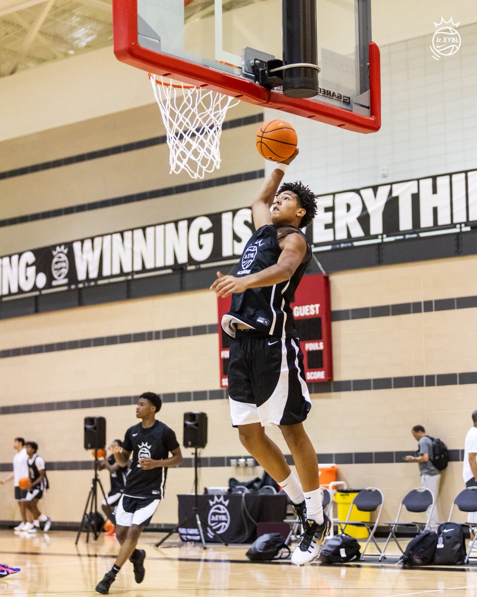 NikeEYB's tweet image. 𝗪𝗮𝗸𝗲 𝗨𝗽. 𝗟𝗼𝗰𝗸 𝗜𝗻.

Day 2 AM session ✔️

#JrEYBL | #GameTalks