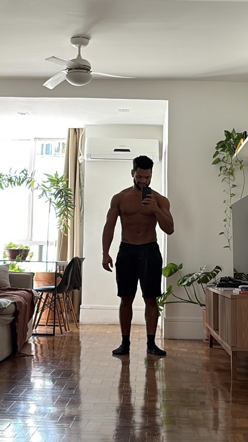 jesus. sim, jesus. (@lukiesbar) on Twitter photo 