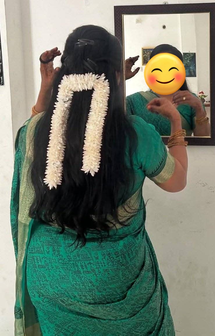 Oru chinna dout 
Mommy odaa base worth ilaaiyaadaa kanna 
Solunga da adikadi enaku dout. Varuthu daaaa
