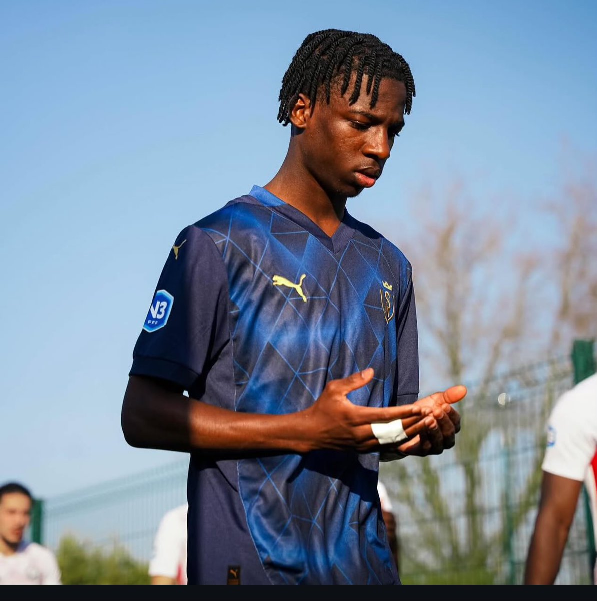 🇲🇱Adama Baradji (17, 2007)

Forward to look out for in Reims Academy.
Now they have been relegated, there could be more opportunities for youngsters to play.

Pace, speed and big transition threat. Can finish from both feet and score variety of goals!