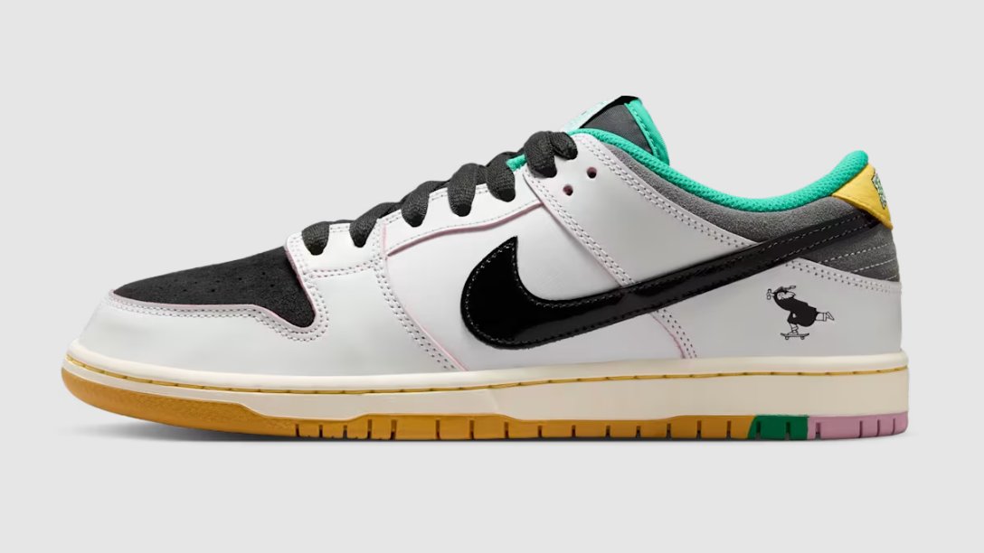 SneakerVisionz's tweet photo. Ad: Nike SB Dunk Low Pro x CSEF

https://t.co/zZBYIVYELL https://t.co/KYTiFIVyOL