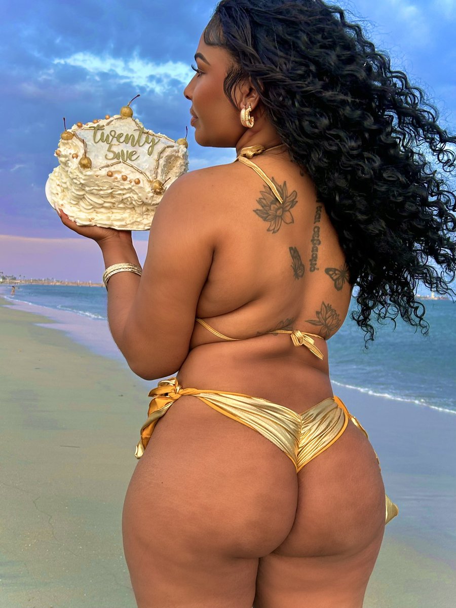 sisidiior's tweet image. TWENTY 5IVE ⭐️