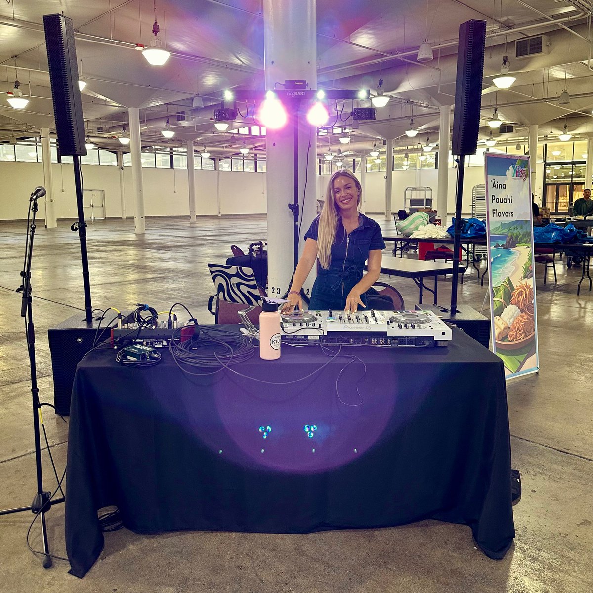 DJ Jem is spinning the tunes🎵 today at XP25!
djjem.com
#KSEdTech