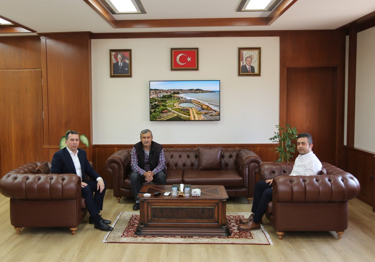 Şehidimiz Uzm.Çvş. Kerim ÖRTÜCÜ ' nün kıymetli babası Ahmet ÖRTÜCÜ' ye ziyaretinden dolayı teşekkür ediyorum.