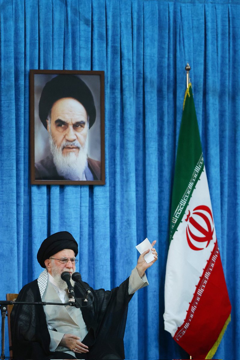 ما می‌توانیم!
ایران قوی، مستقل و سربلند تنها با اراده‌ی ملتی محقق می‌شود که هرگز در برابر زور سر خم نمی‌کند.
#لبیک_یا_خامنه_ای