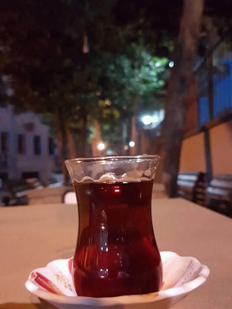 Geceye bir söz;

“Yaptığın her iyiliği belgelemene gerek yok, Allah bu görevi meleklere verdi.”
#Çaycağızım