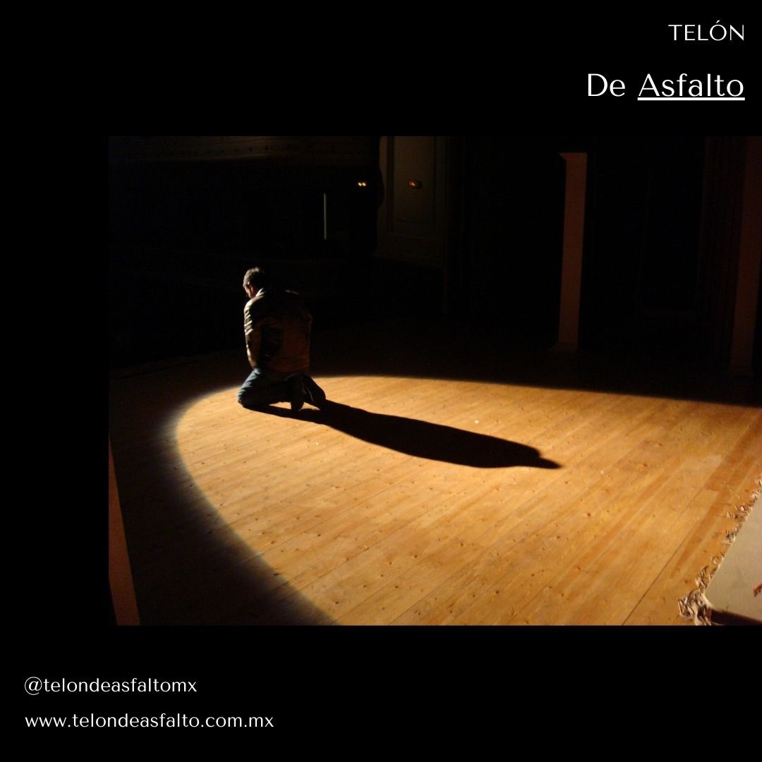 “El teatro es el arte más parecido a la vida,también puede permitirse celebrar su sinsentido,nuestra desesperación,nuestro fracaso por ordenar el caos y por entender lo incomprensible,materia prima de las grandes emocionesypensamientos imperfectos que habitan la escena”,D. Olguín